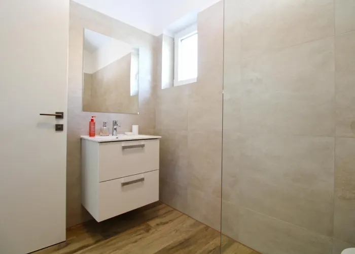 Ruzmarin 2339 빌라 Valbandon