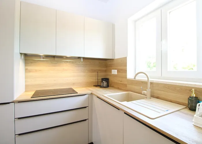 Ruzmarin 2339 빌라