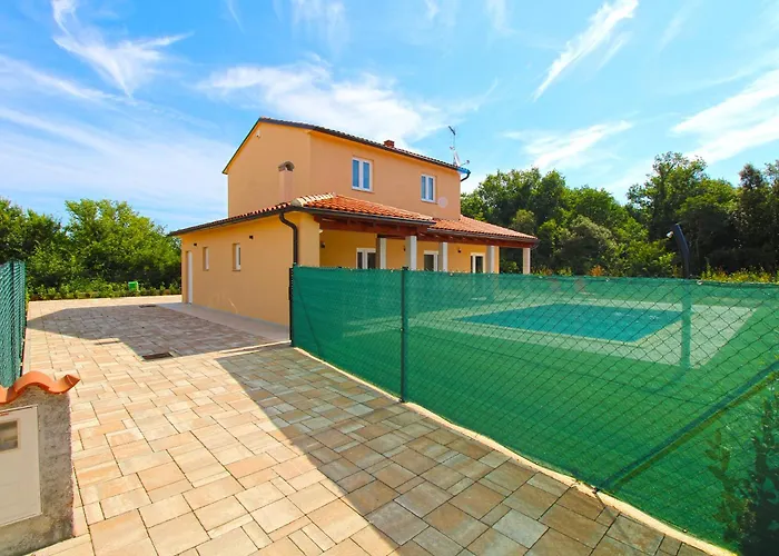 Ruzmarin 2339 Villa Valbandon